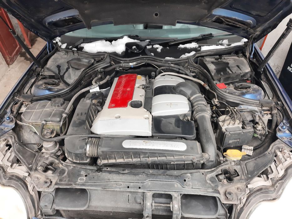 Vând Mercedes C Class 200 Kompresor pentru dezmembrare