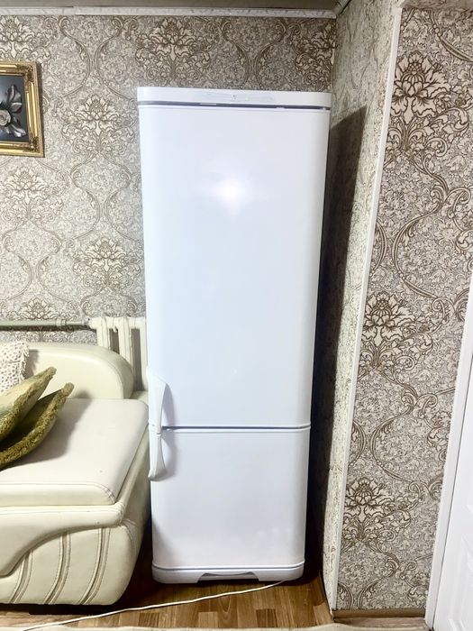 Продам холодильник рабочая