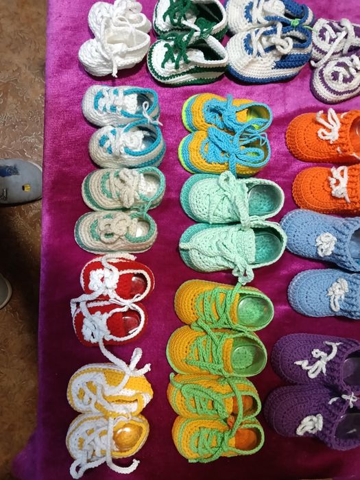 Продам детские пинетки,размеры от 0-12 мес