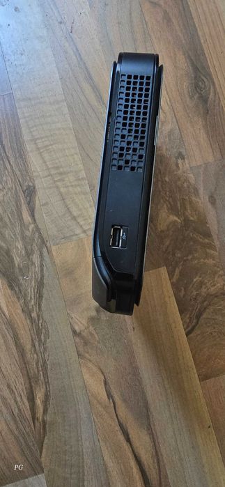 Миникомпютри Acer Veriton и Acer Revo 70