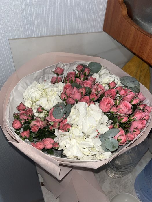 продам свежие цветы.