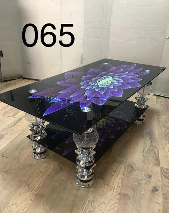 Холна маса Нова