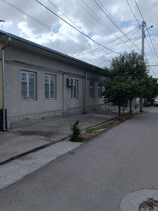 Yunus obod usta shirin batoniski tennis korti uchaska yer sotiladi