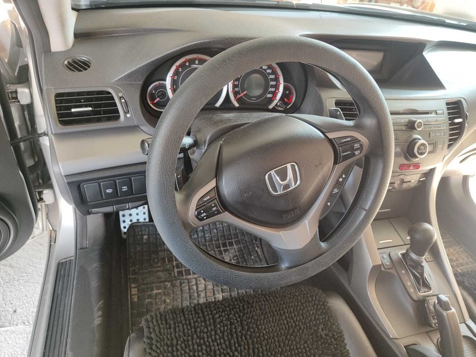 Хонда Акорд 2,4 i-VTEC