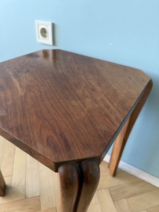 Помощна маса / 60-те