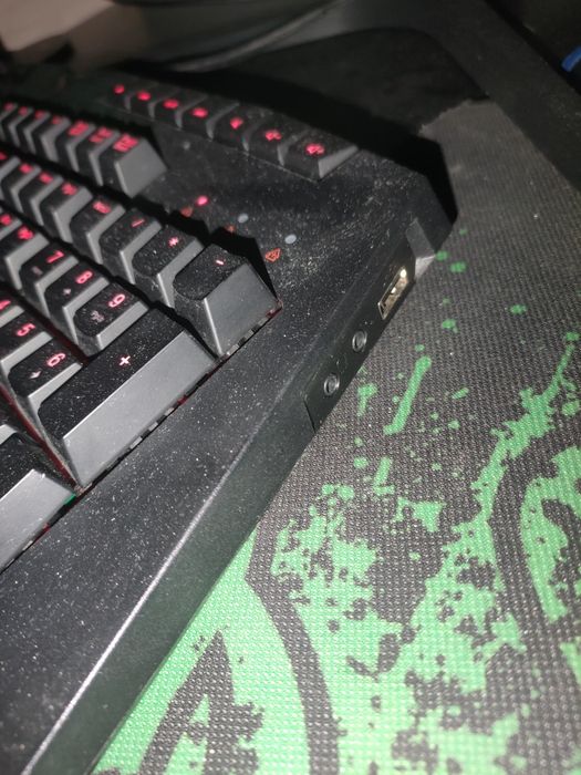 Продам клавиатуру lenovo