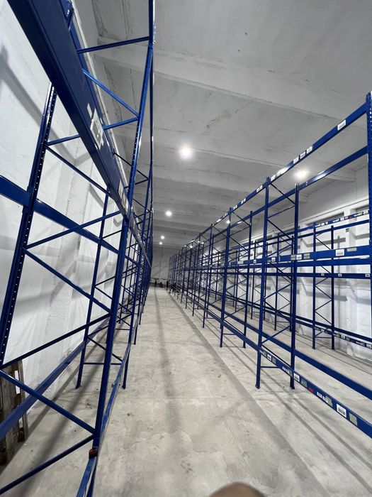 Стелажи за склад / палетни стелажи