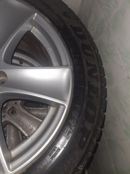 Jante aliaj BMW X5 cu anvelope R18