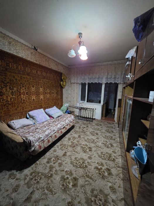 Срочно продам 1-комнатную Квартиру сергели Дустлик 1 без ремонта 1/3/5