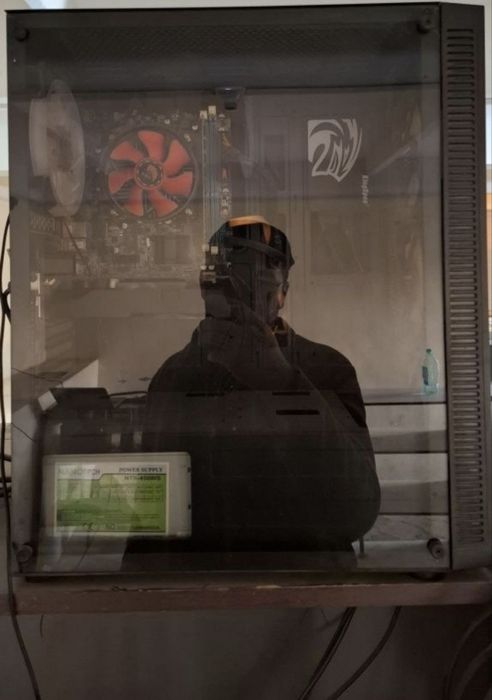 Srochni komputer hona sotiladi