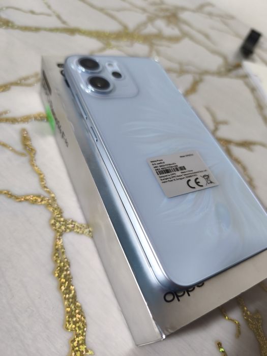 Oppo  reno 14 F 5 G 256/8 GB RAM nou