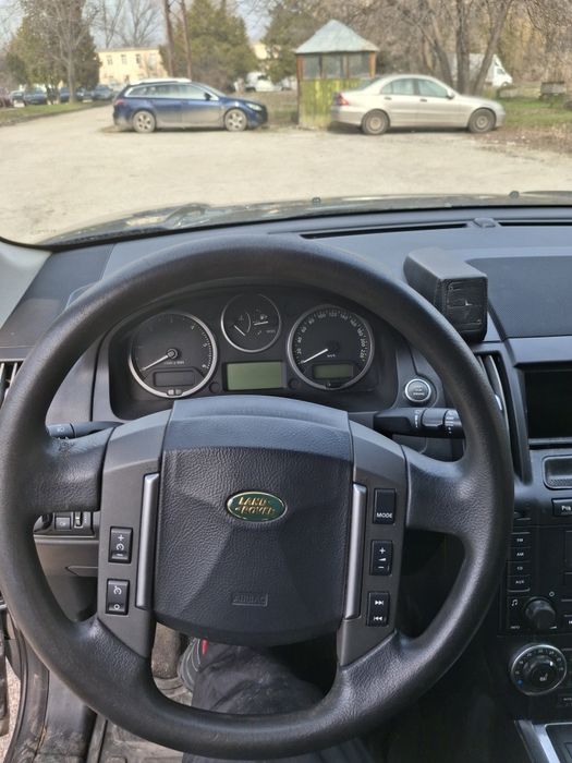 Ланд Ровър Фрилендер 2