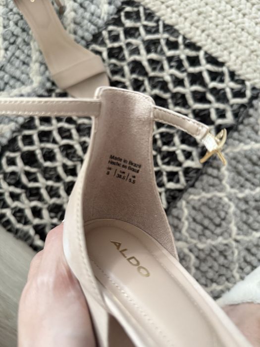 Сандали от велур Aldo