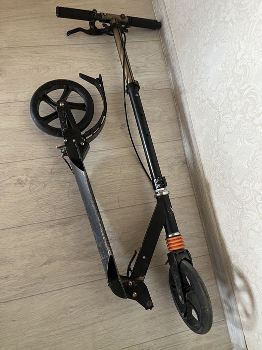 Продам самокат детский