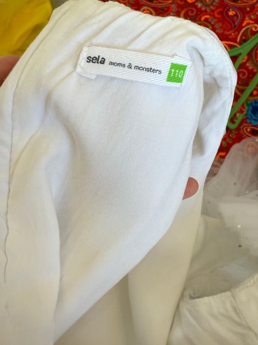 Продам платья для девочек