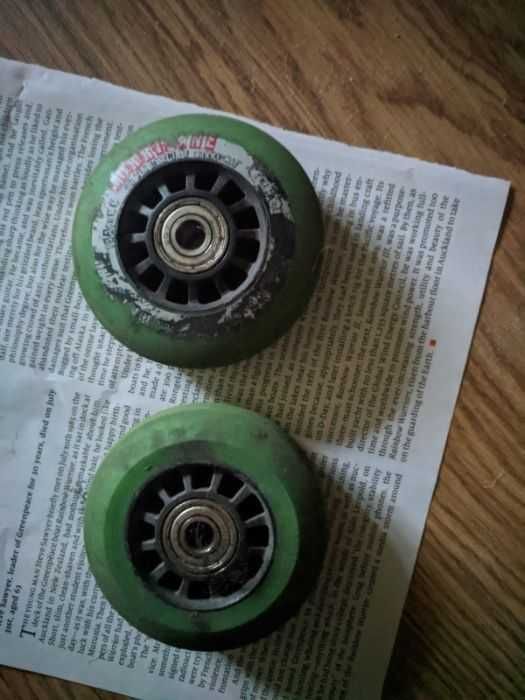 Role Salomon, sina metalica cu 16 roti si 32 rulmenti ABEC 7