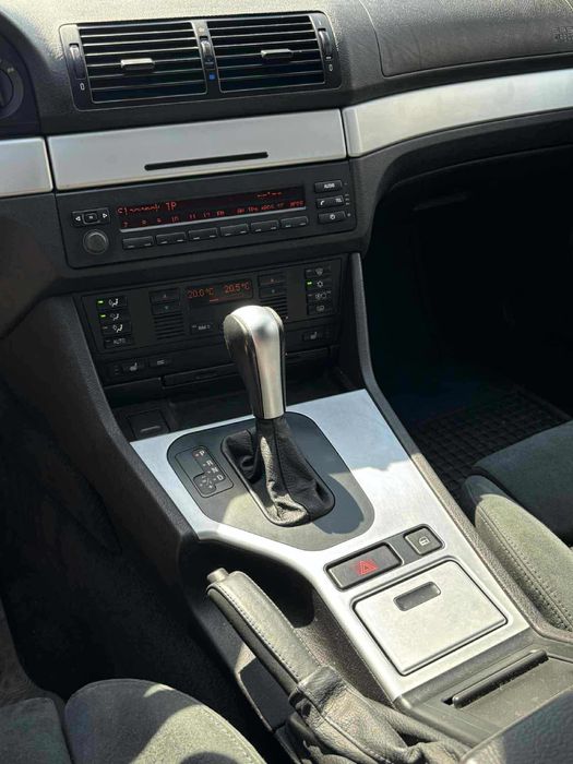 BMW 525i Touring – 2004 – Pachet M
