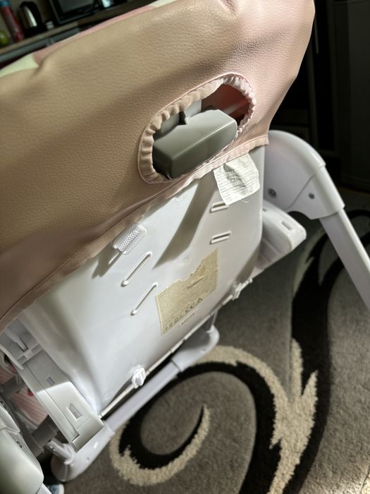 Стол за хранене Yummy на Kinderkraft