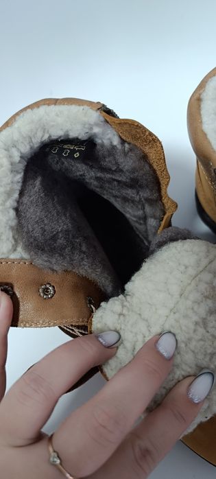 Продам зимние ботинки 36р