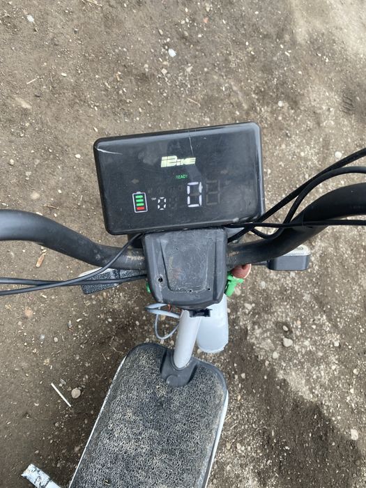 Електроный мопет