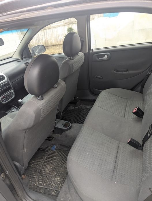 Opel CORSA C 1.2 benzina