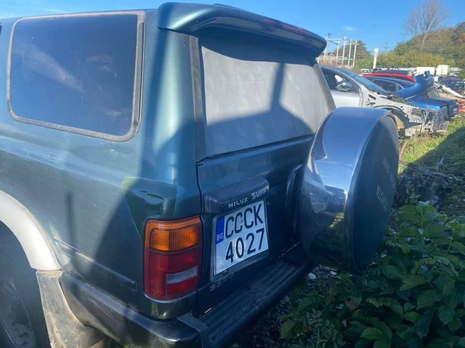 dezmembram toyota 4 runner sau hilux motor 2.4 turbo diesel an 1992
