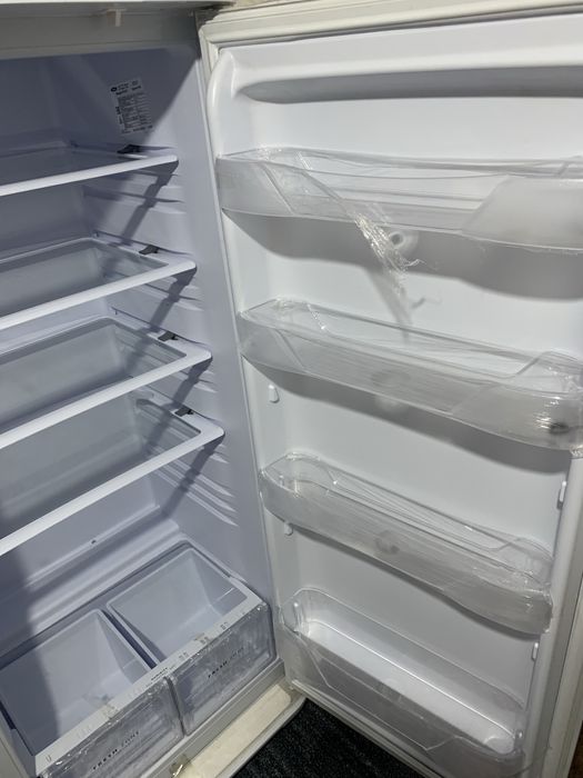 Холодилник бирюса в отличном состояние