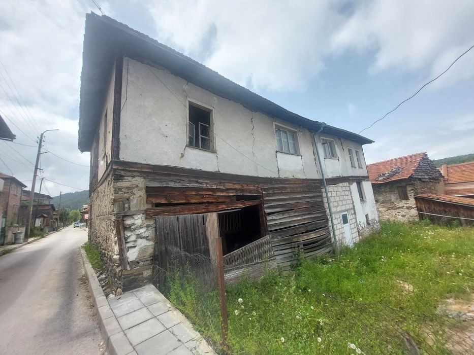 Къща в гр. Батак