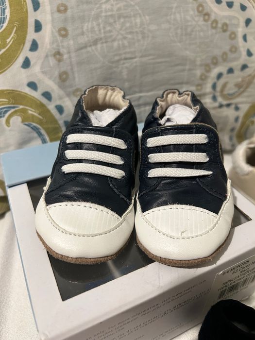 Лот бебешки обувки 0-6 м.