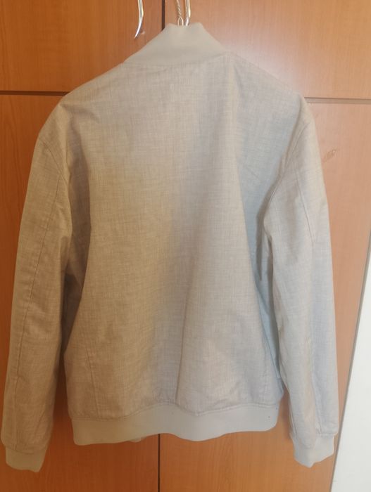 Geaca Zara primăvară 200 Ron  M