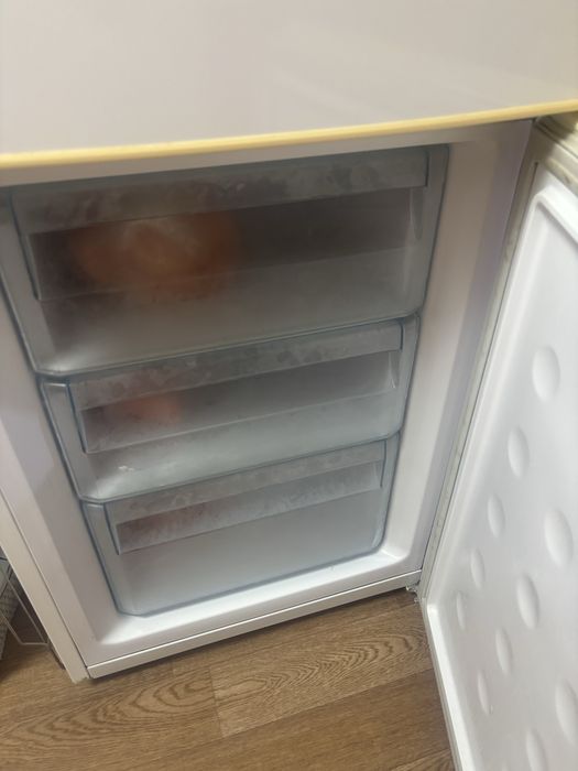 Холодильник самсунг