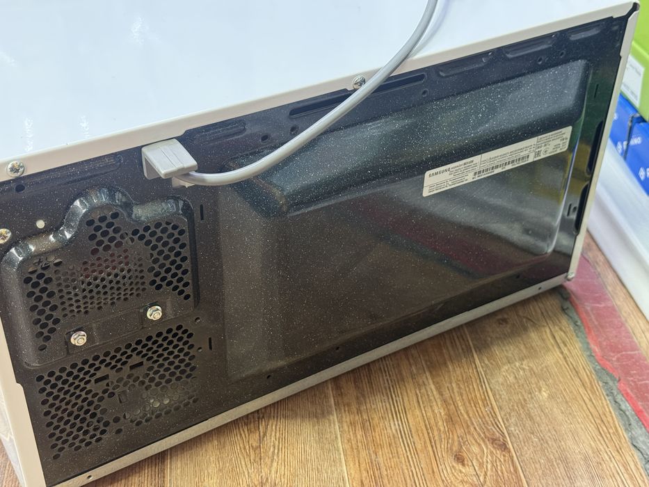 Микроволновая печь SAMSUNG