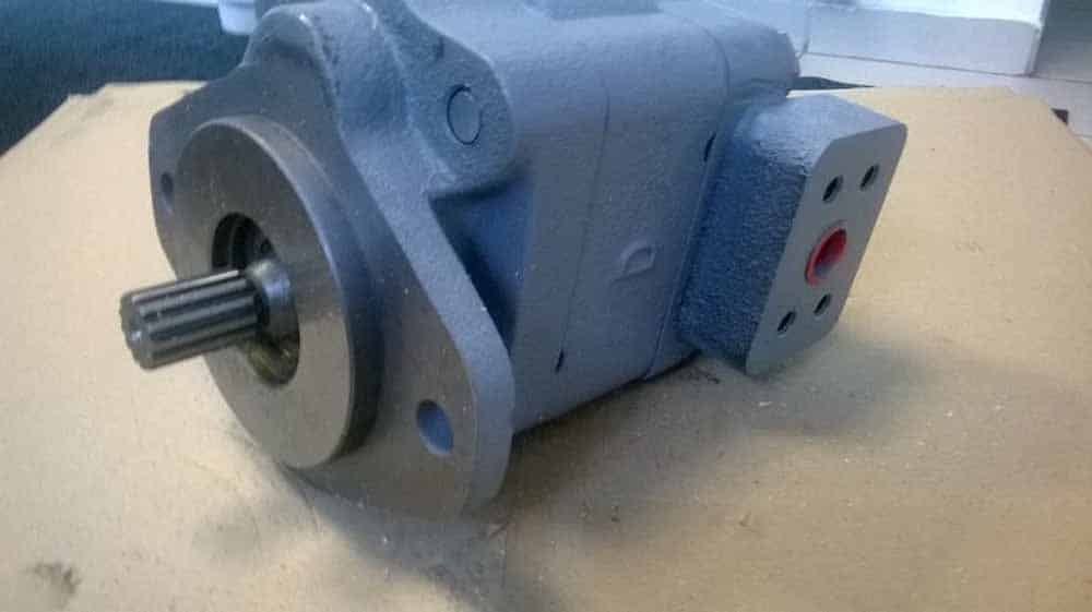 pompa hidraulica case 580g 580f