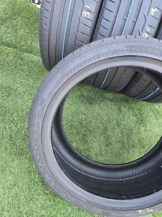 225 40 18 dunlop