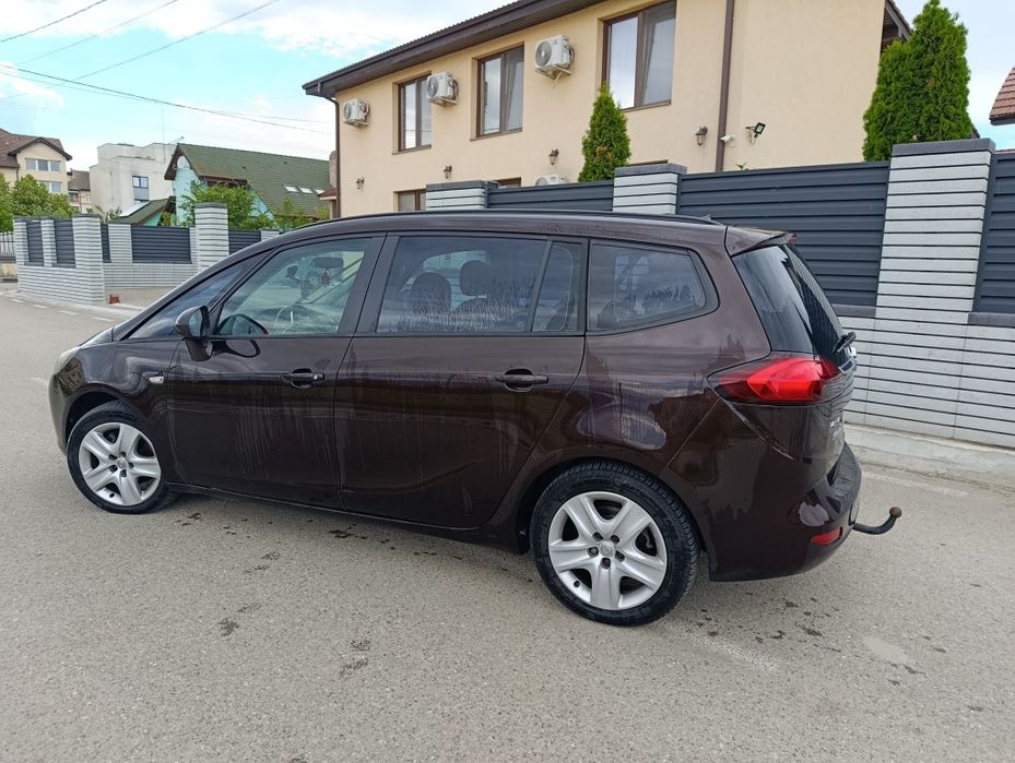 Opel Zafira tourer