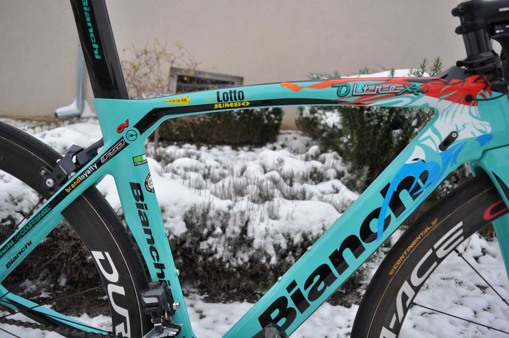 Bianchi Oltre XR4-dura ace di2-карбонов шосеен велосипед