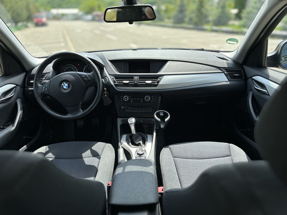 BMW X1 2010 — imagine 5