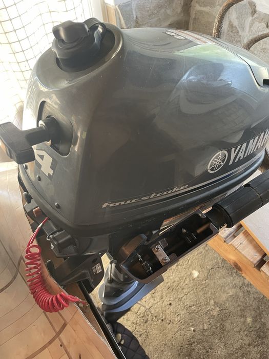 Yamaha  4коня с гаранция на 5 мото часа