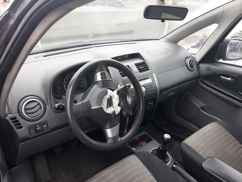 Dezmembrez suzuki sx4 1.9d si 1.6b 4x4