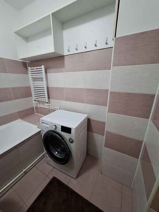 Închiriez apartament persoana fizica