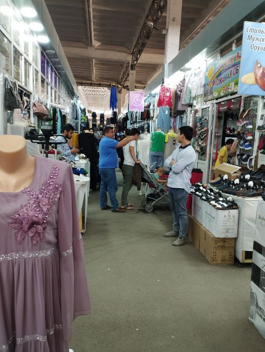 Дукон сотаман. Иппадром корейс бозорида.Продаю магазин.