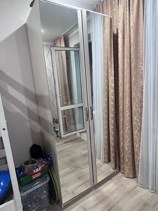 Продам шкаф в хорошем состоянии
