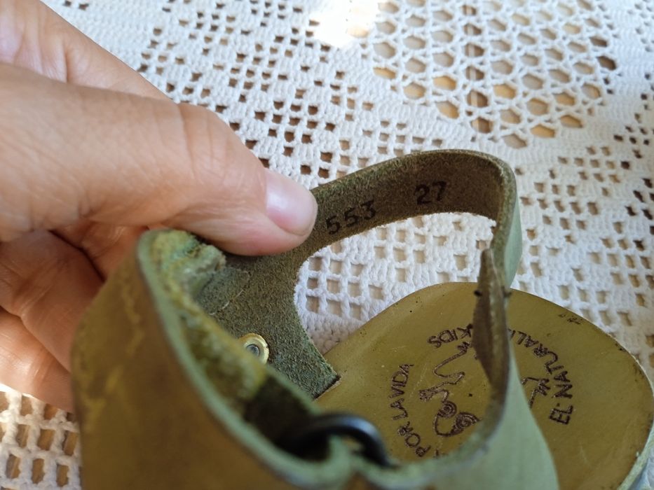 НОВИ детски сандали от естествена кожа Naturalista - размер 27