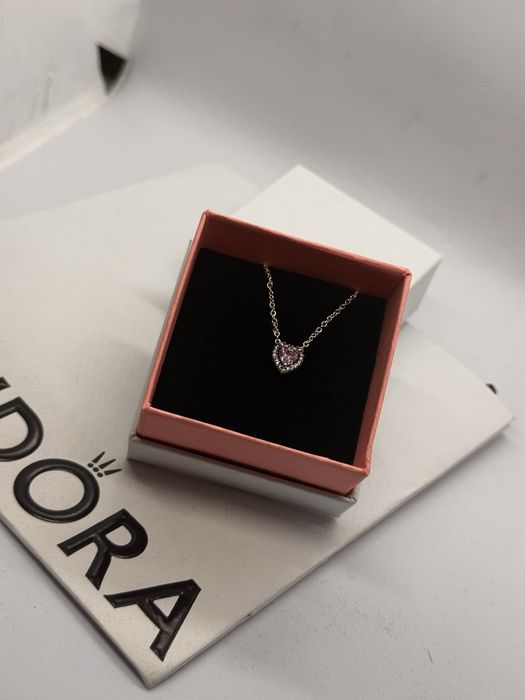 Pandora колие Пандора