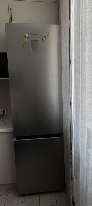 Продам холодильник SAMSUNG