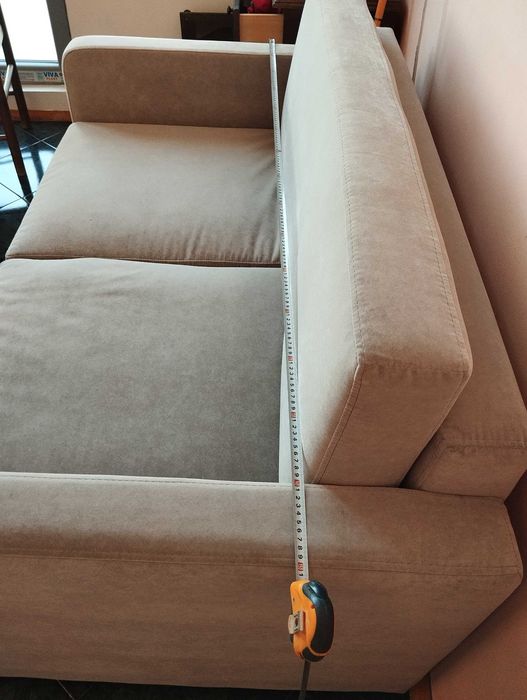 Много компактен удобен и нов диван