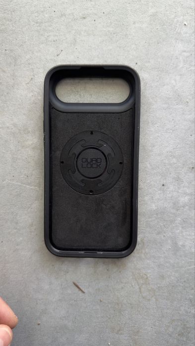 Quad lock кейс за iphone 17 air