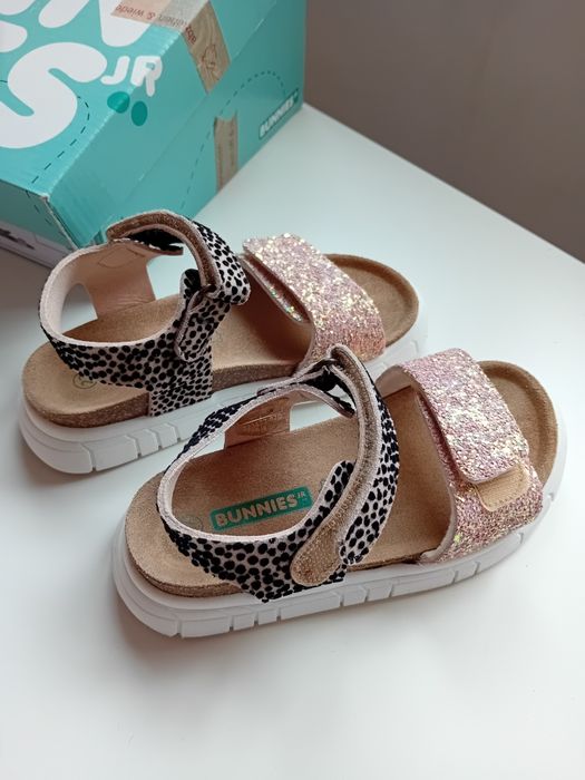 Летни сандалки 27 номер