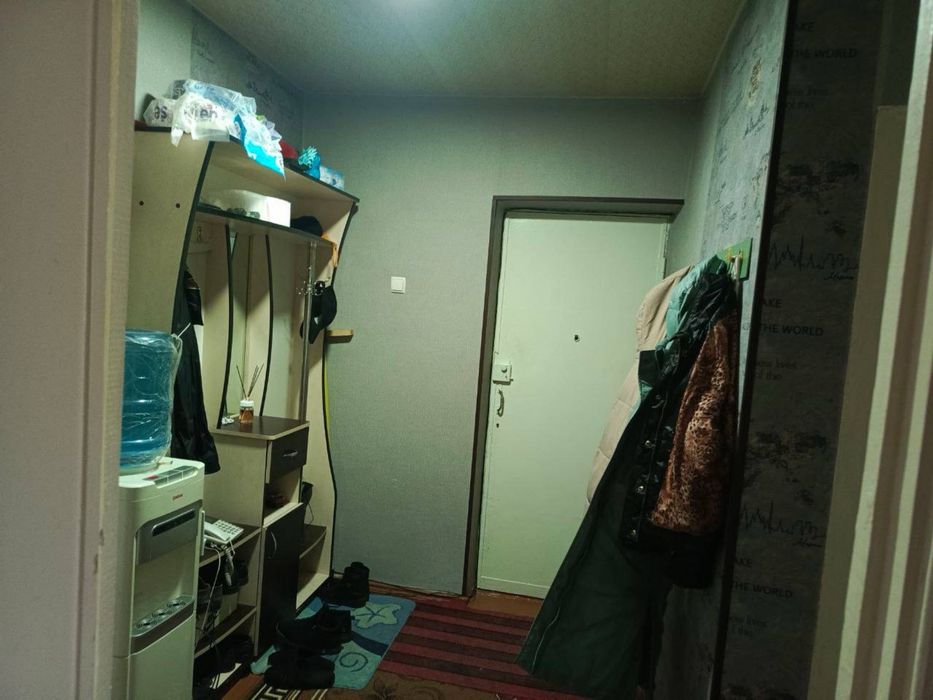 3х комнатная (66кв.м.) в центре Чирчика (Навои)