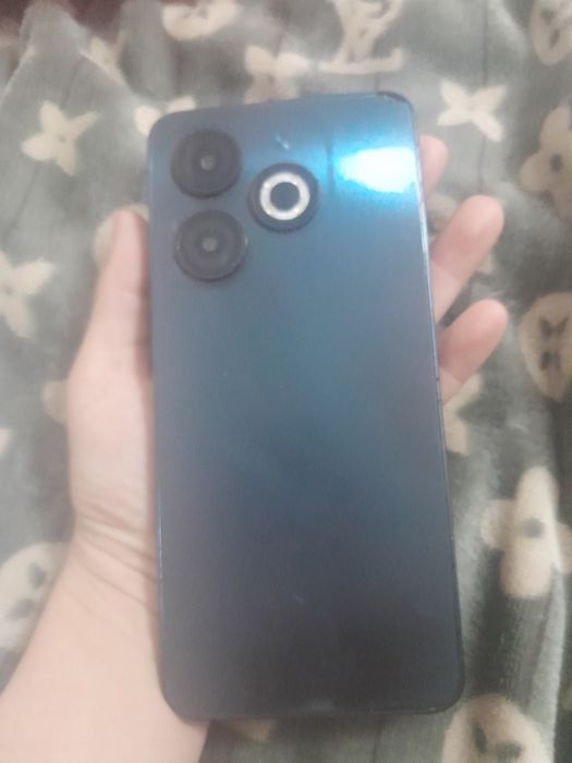 Инфиникс смарт 8 ( предлагайте обмен)